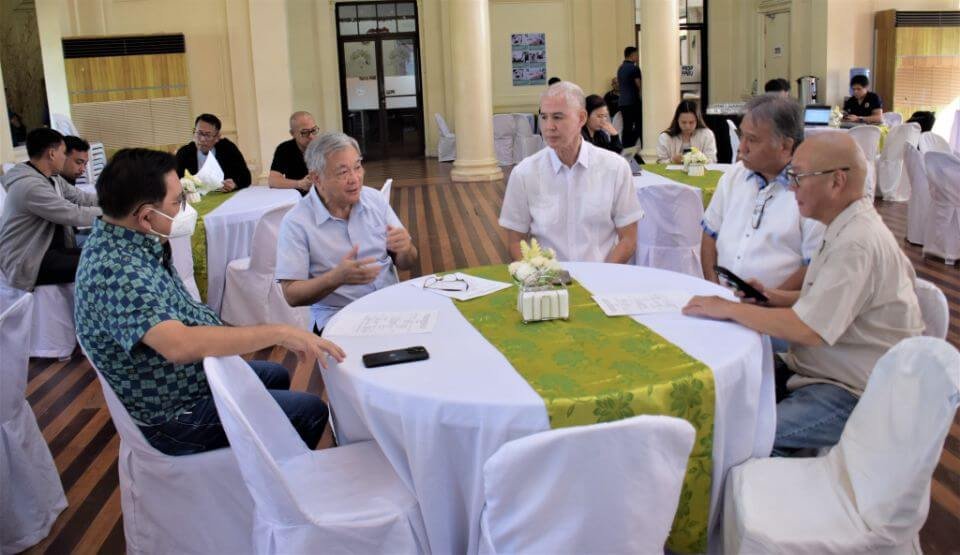 NEGROS OCCIDENTAL LGUS ATTEND DOE–IPO EVOSS ORIENTATION